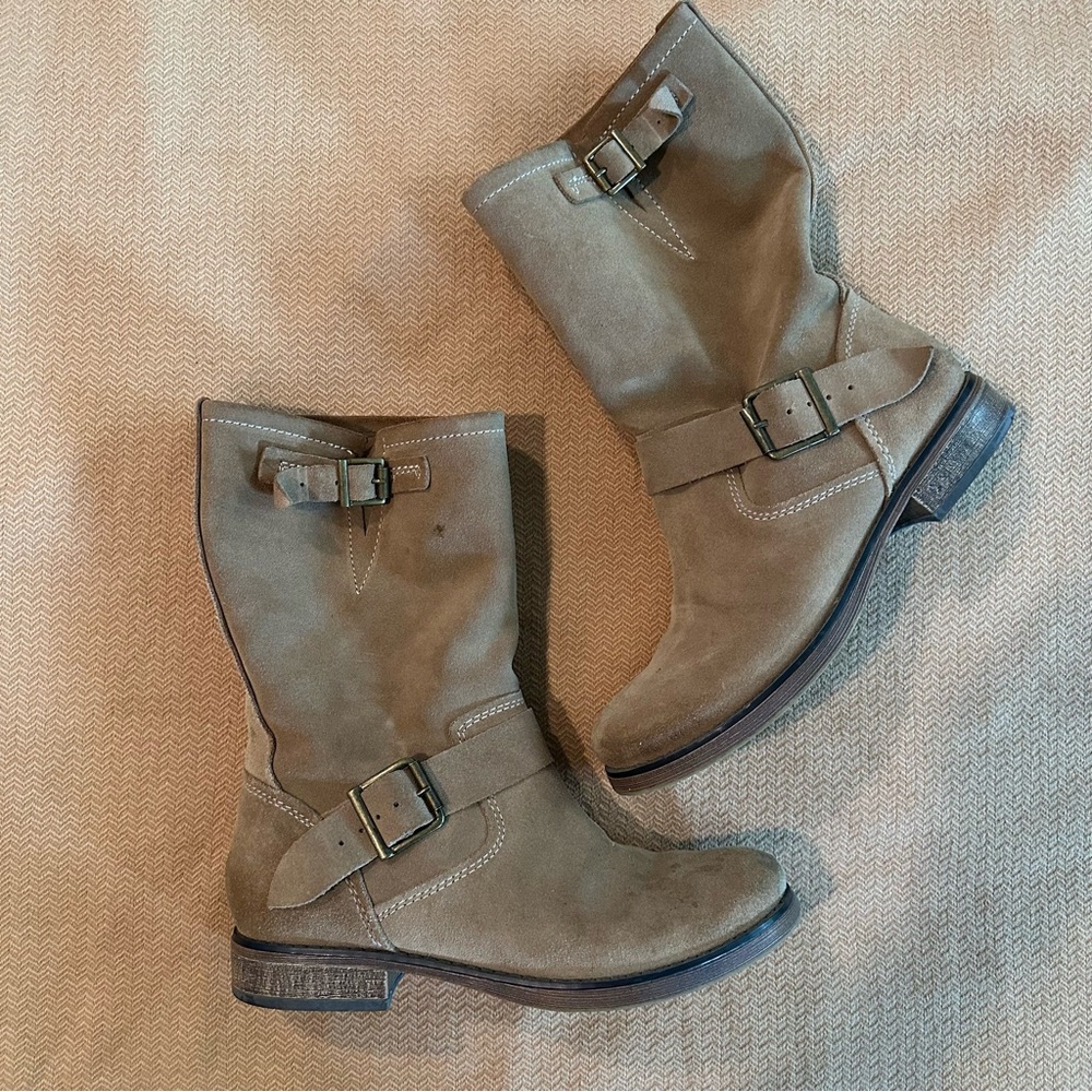 Vintage suede American eagle boots - size 8.5